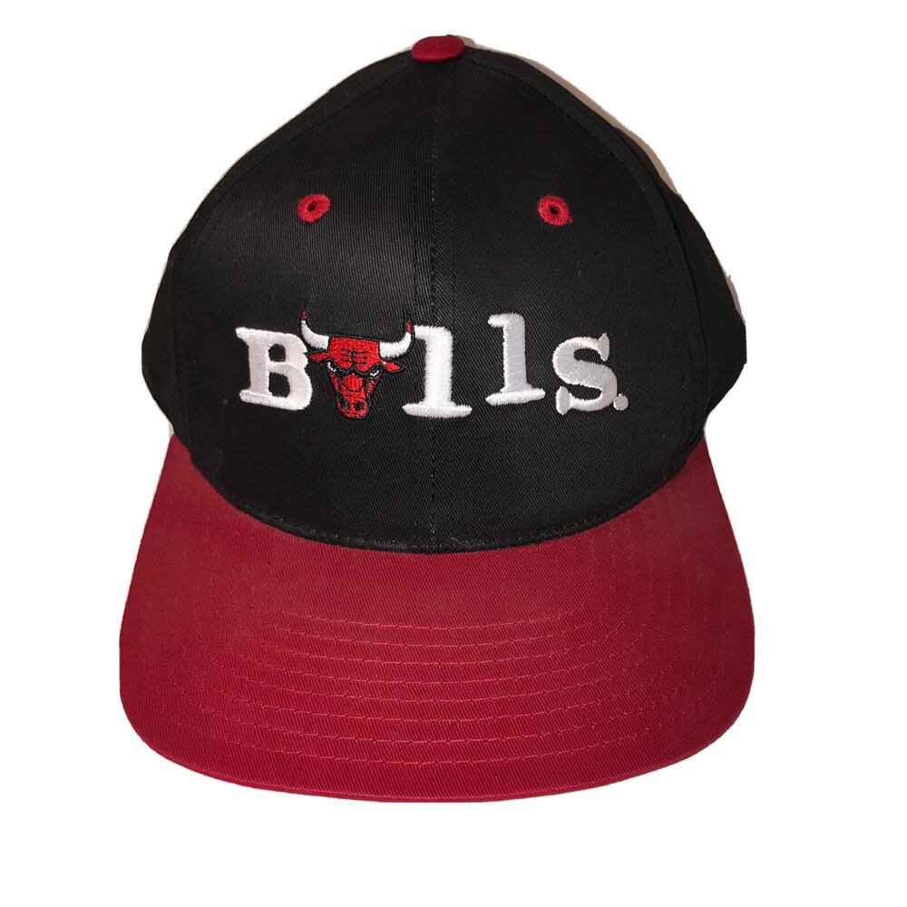 Chicago Bulls Two Tone Adjustable Snapback Hat Cap Gray Under brim 90svintage